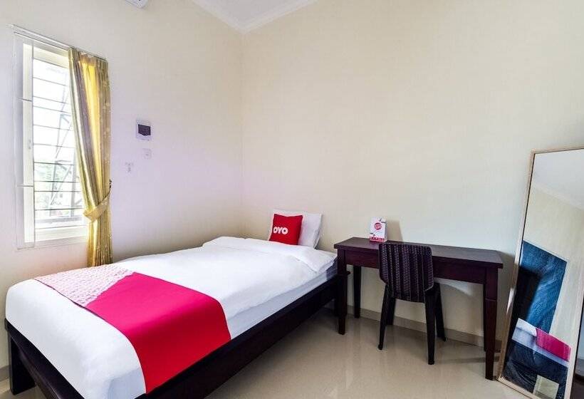 Hotel Oyo 3398 Griya Rm 19 Syariah
