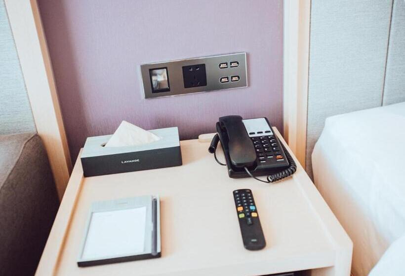 Lavande Hotel Suzhou High Speed Rail North Station