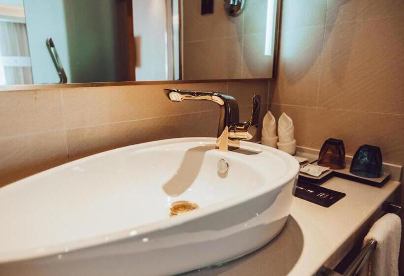 Lavande Hotel Suzhou High Speed Rail North Station