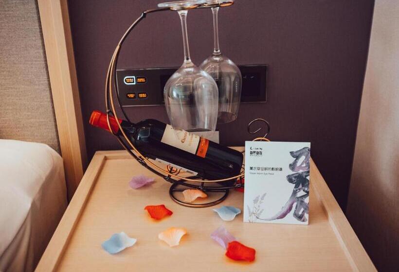 Lavande Hotel Suzhou High Speed Rail North Station