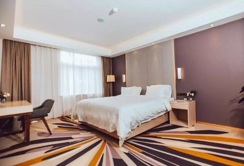 Lavande Hotel Suzhou High Speed Rail North Station