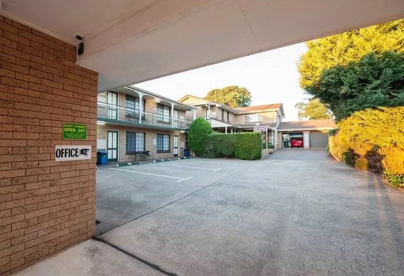 モーテル Jacaranda Place Motor Inn