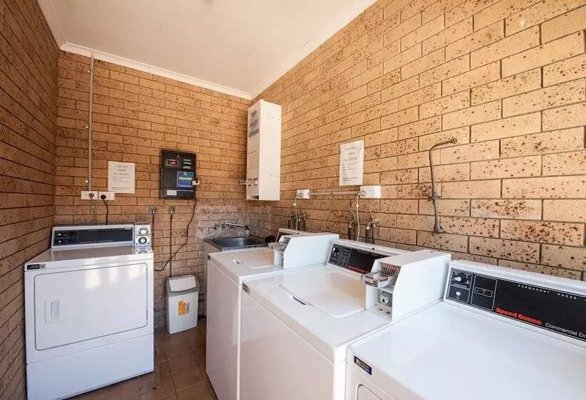 モーテル Jacaranda Place Motor Inn