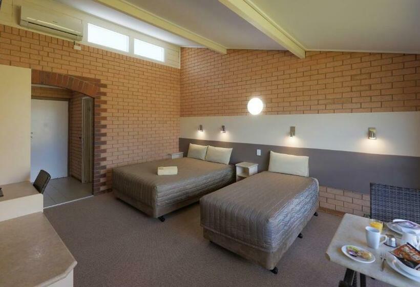 汽车旅馆  Tenterfield Motor Inn