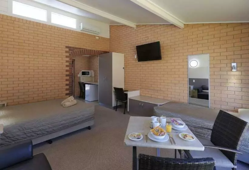 モーテル Tenterfield Motor Inn