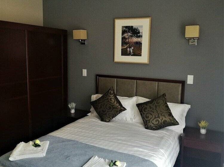 پانسیون Atlantic Pearl Guest House Rivonia