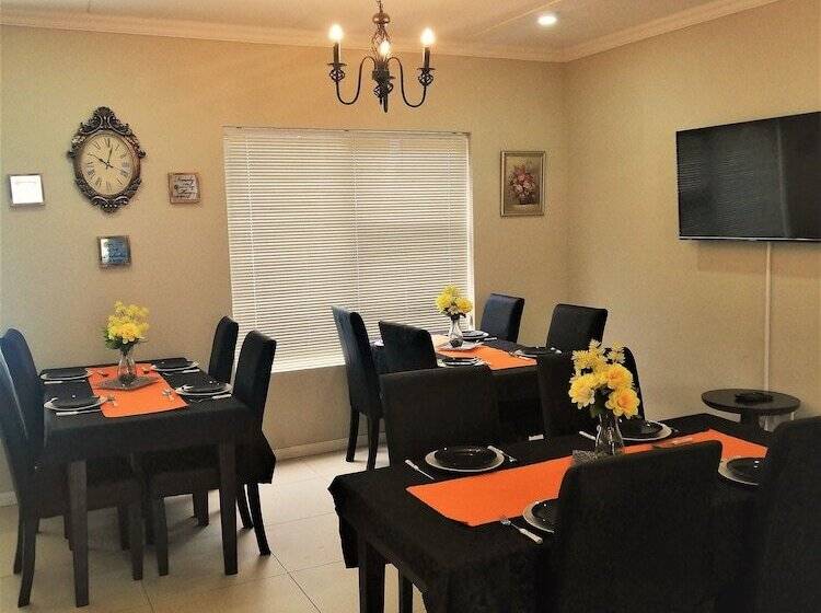 پانسیون Atlantic Pearl Guest House Rivonia