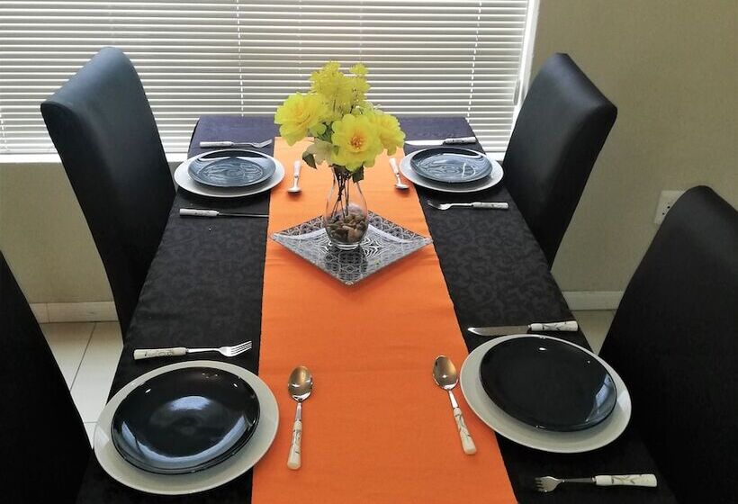 پانسیون Atlantic Pearl Guest House Rivonia