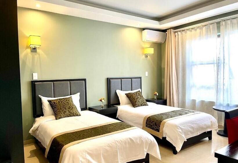 پانسیون Atlantic Pearl Guest House Rivonia