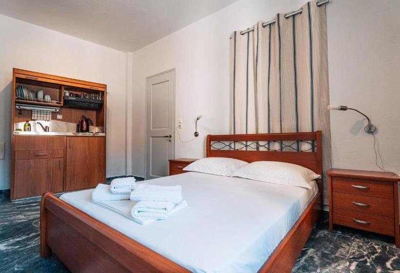 פנסיון Meropi Rooms