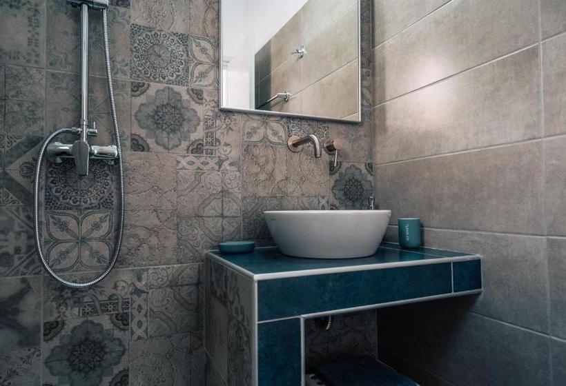 פנסיון Meropi Rooms