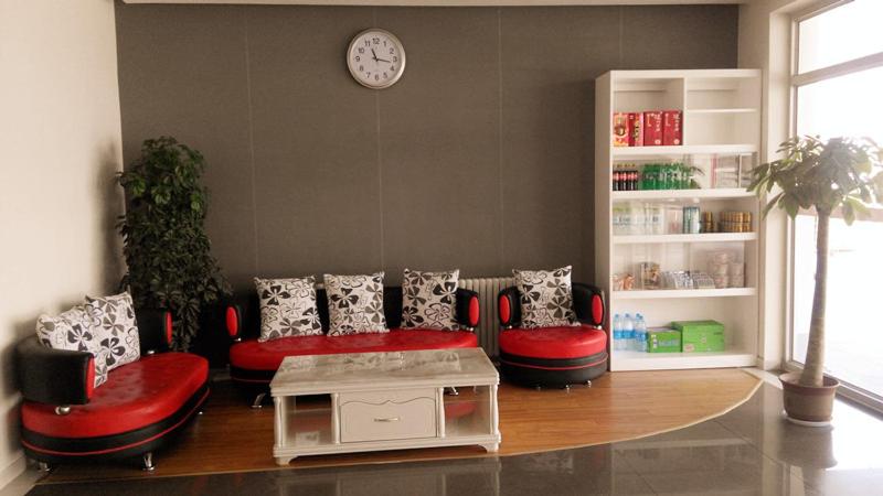 Otel Thank Inn Plus Dezhou Economic Development Zone East University Road