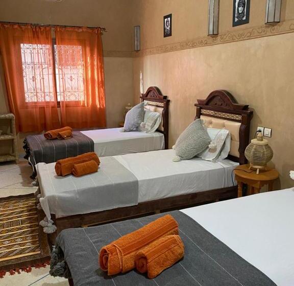 تختخواب و صبحانه Berber Nomad Kasbah