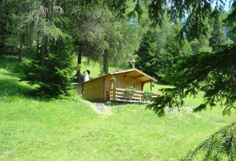 Aamiaismajoitus (B&B) Pension Villa Claudia Augusta
