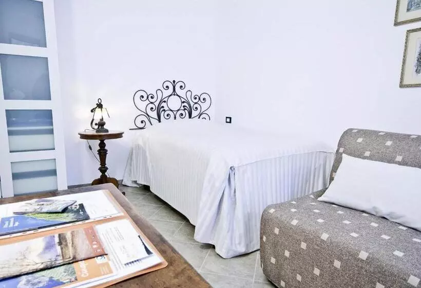 Aamiaismajoitus (B&B) Pian Di Luna