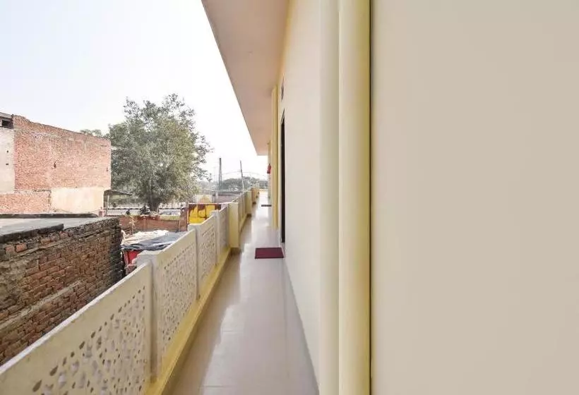 هتل Oyo 69239 Shree Raj Palace