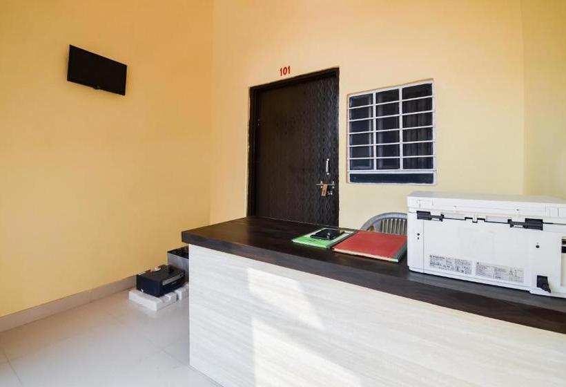 فندق Oyo 69239 Shree Raj Palace