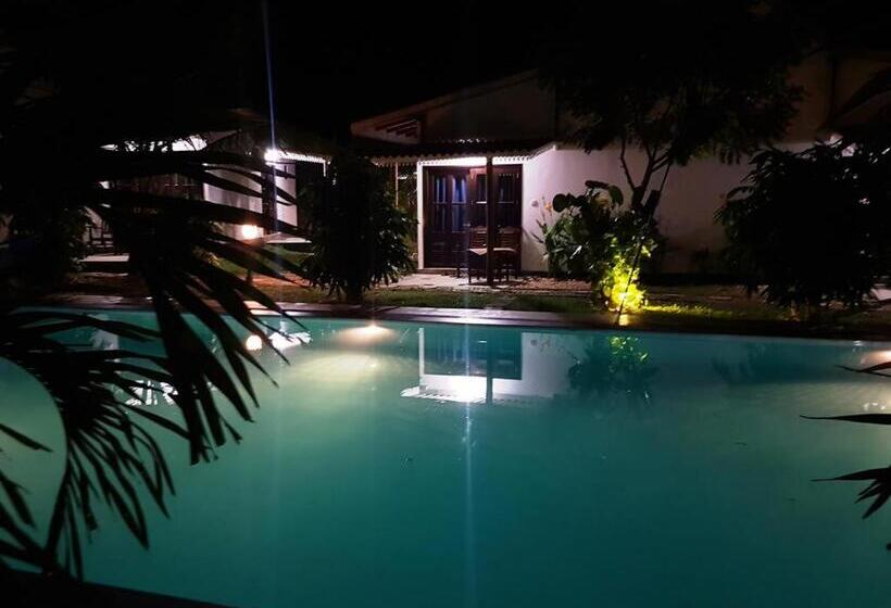 בית מלון כפרי Pahalage Boutique Villas