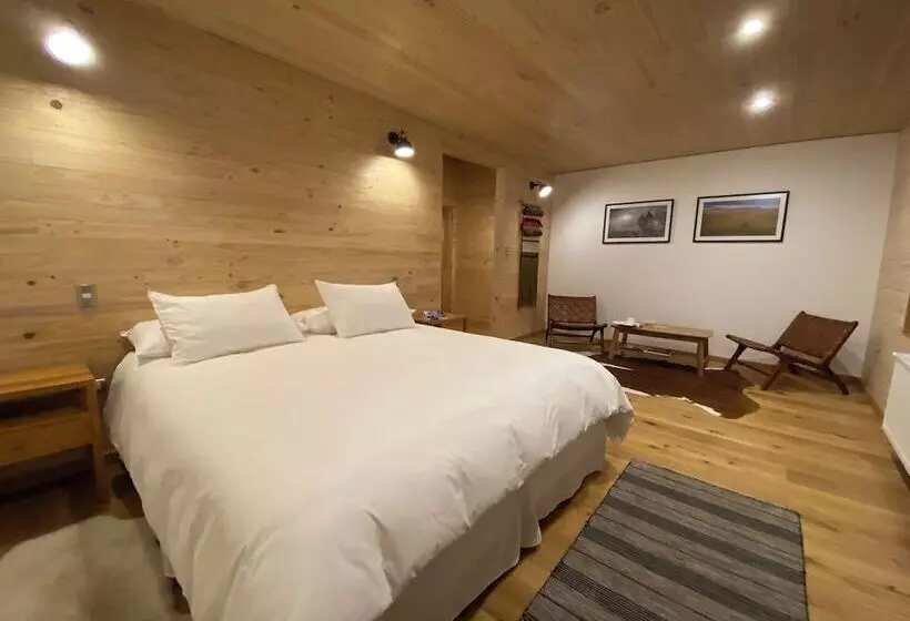 Line Hotel Patagonia