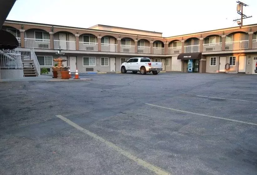 Motelli Bell Gardens Inn Los Angeles  Bell Gardens