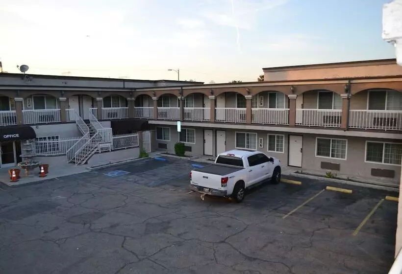 Motelli Bell Gardens Inn Los Angeles  Bell Gardens