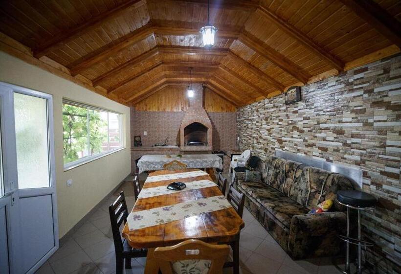 Пансион Casa Badea