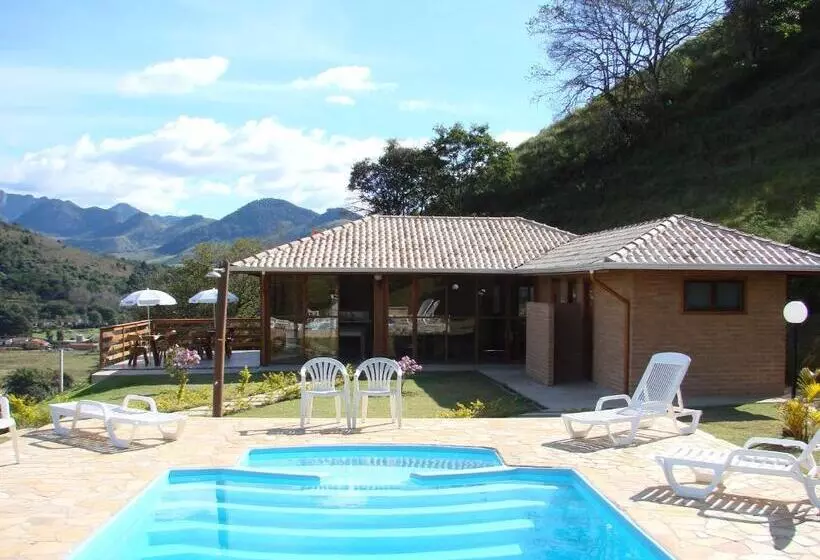 ペンション Chalés Montanha Pousada