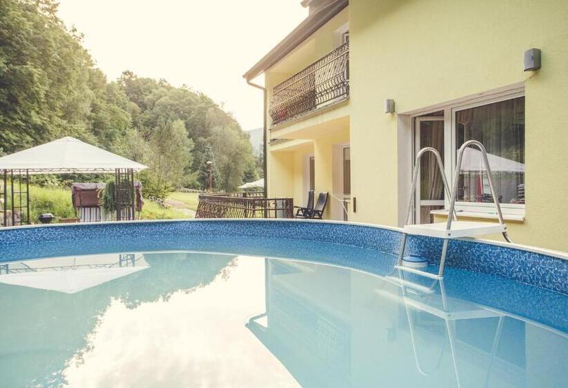 膳宿费 Penzión Kolibrík