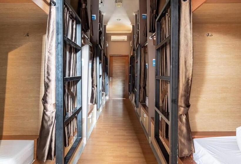 بنسيون Reddoorz Hostel Near Ltc Glodok