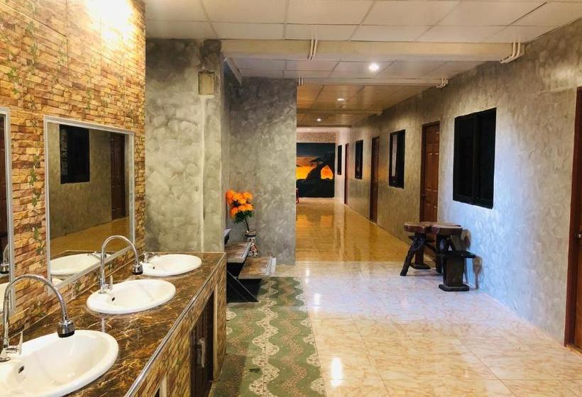 The Best Hostel Koh Payam