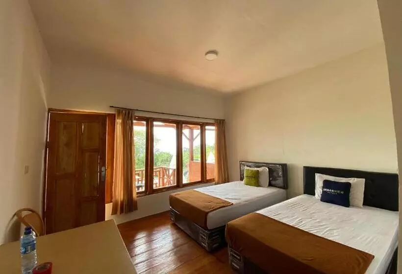 Urbanview Hotel D Pineapple Villa Ciater By Reddoorz