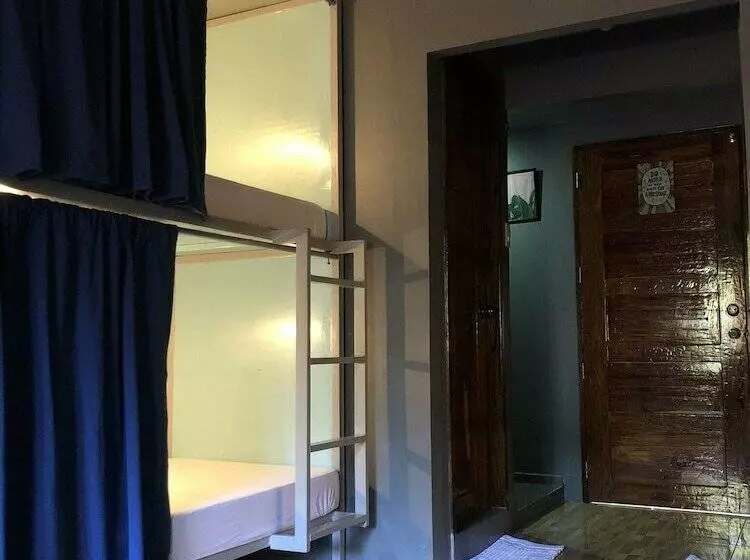 Aqua Hostel