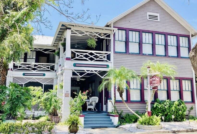 민박 Old Powder House Inn