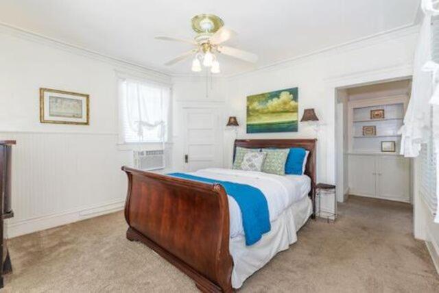 민박 Old Powder House Inn