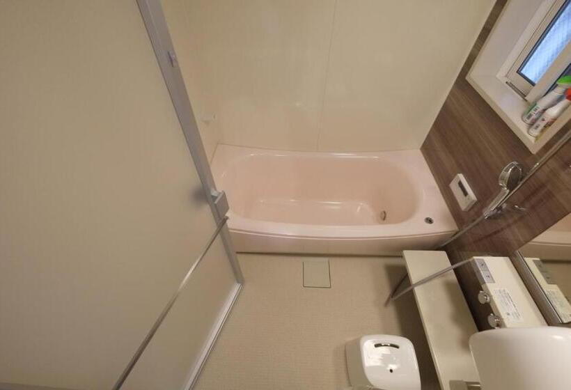 Hotel Ln05 New Home In Sannomiya With Own Car Park