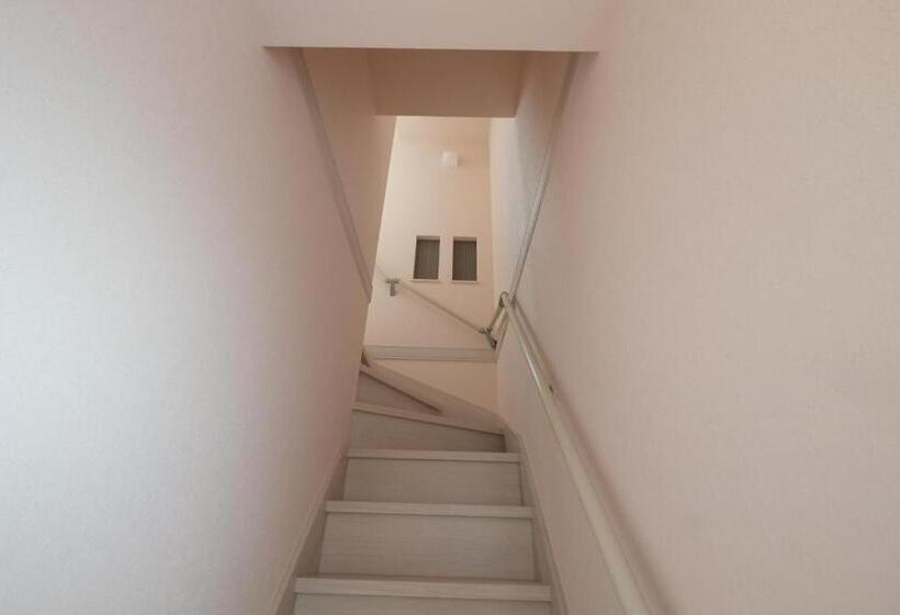 Hotel Ln05 New Home In Sannomiya With Own Car Park