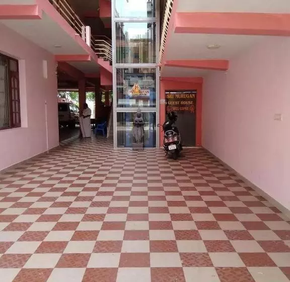 ホテル Sri Murugan Guest House