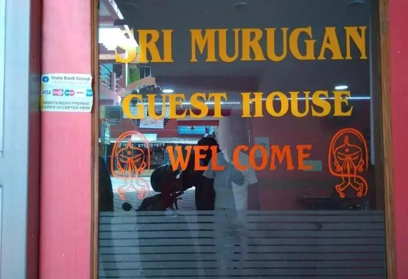 ホテル Sri Murugan Guest House