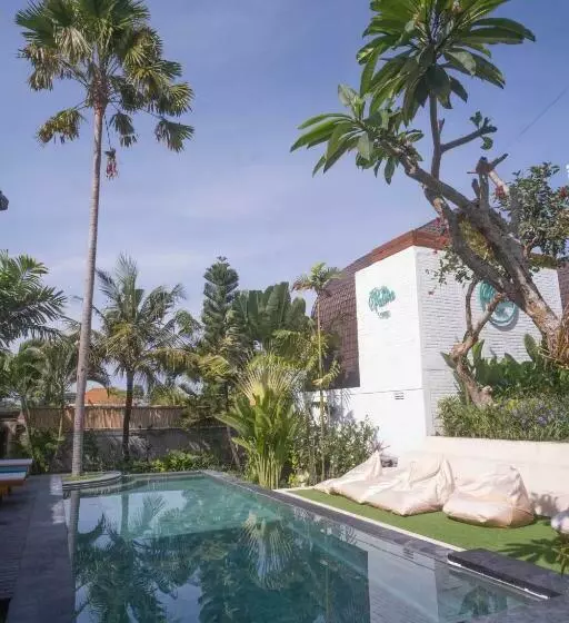 هتل The Palms Canggu