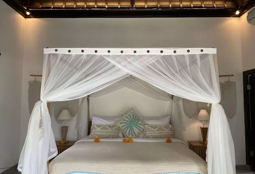 هتل The Palms Canggu