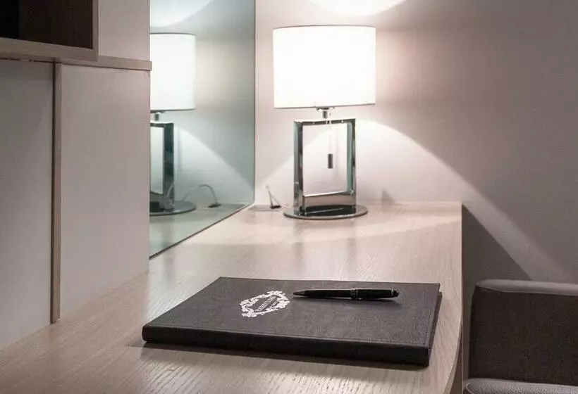 پانسیون Harry S Bar Trevi Luxury Apartments Modelli