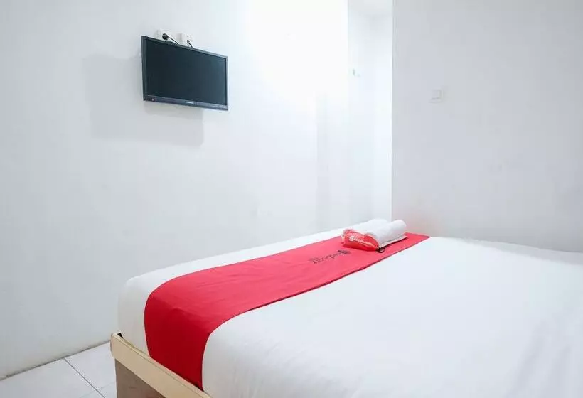 پانسیون Reddoorz Near Tugu Pers Jambi