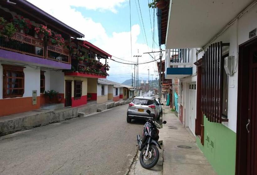 پانسیون Rosita 3