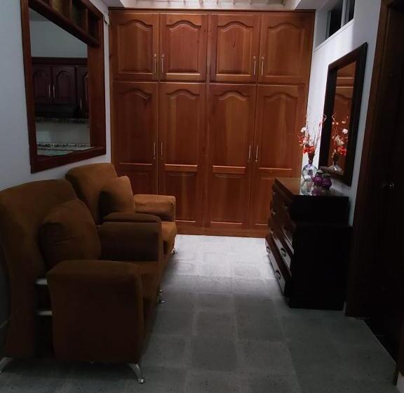 پانسیون Rosita 3