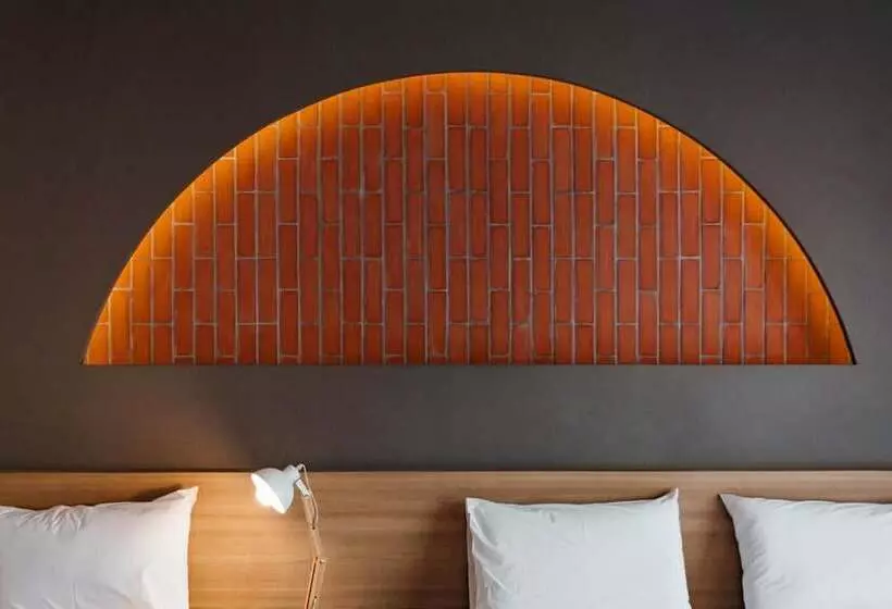 Clay Hotel Udonthani