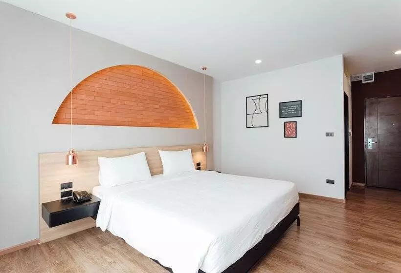 Clay Hotel Udonthani