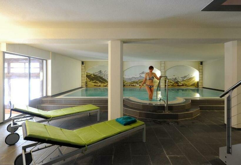 בית מלון כפרי Krone Budget