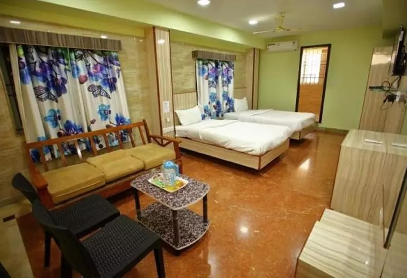 ホテル Shiva Residency