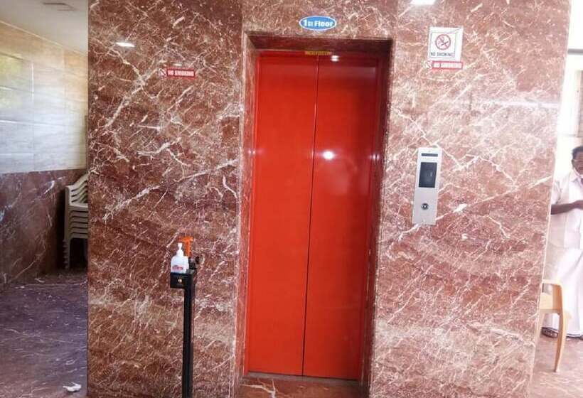 ホテル Shiva Residency