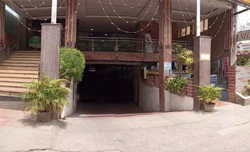 ホテル Shiva Residency